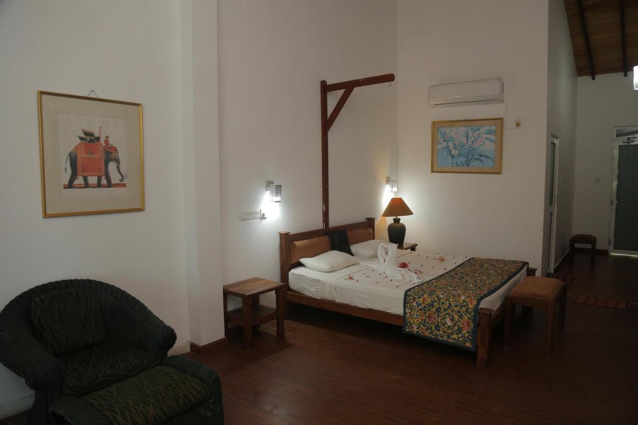 בנטוטה Laluna Ayurveda Resort מראה חיצוני תמונה