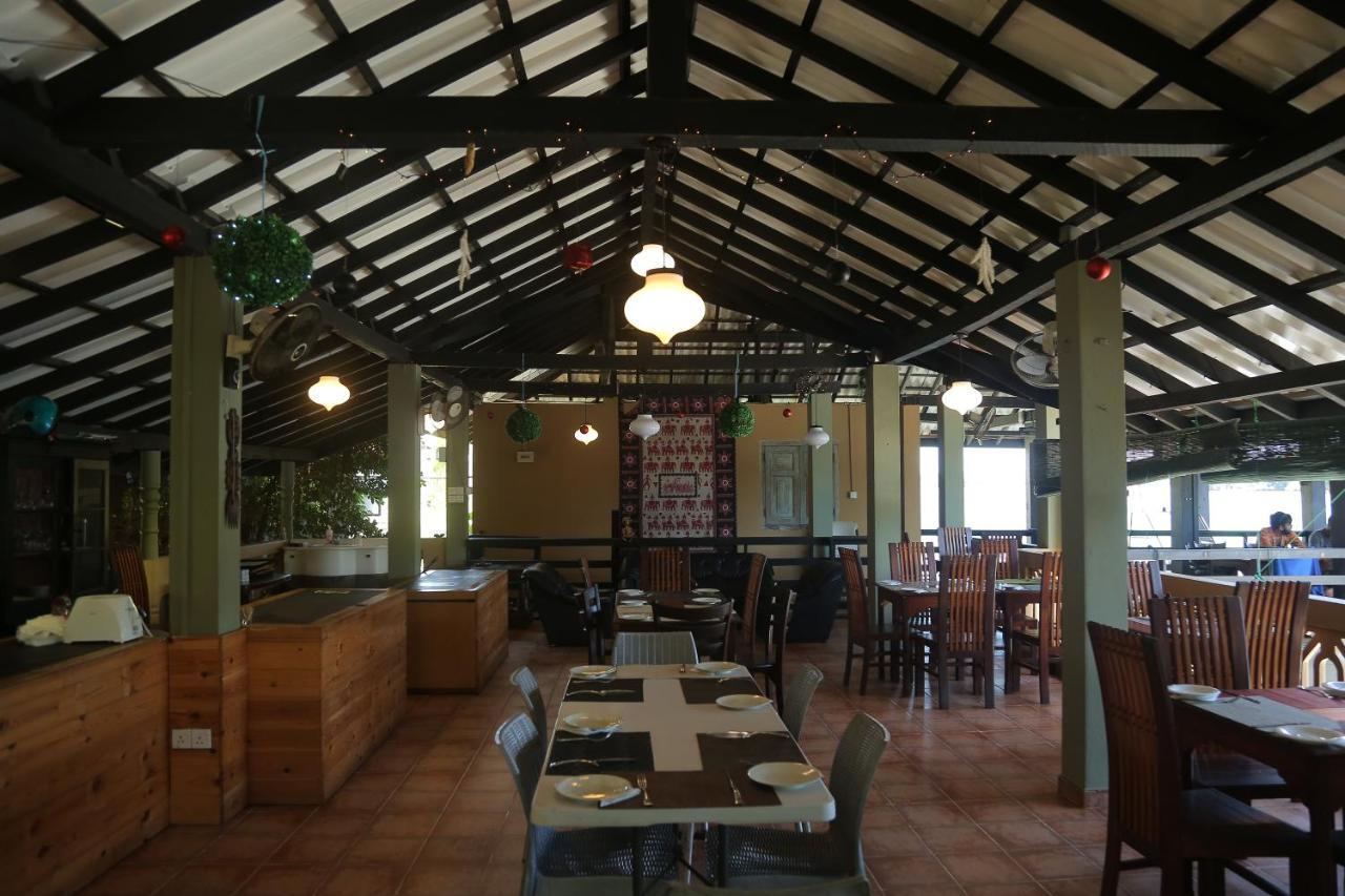 בנטוטה Laluna Ayurveda Resort מראה חיצוני תמונה
