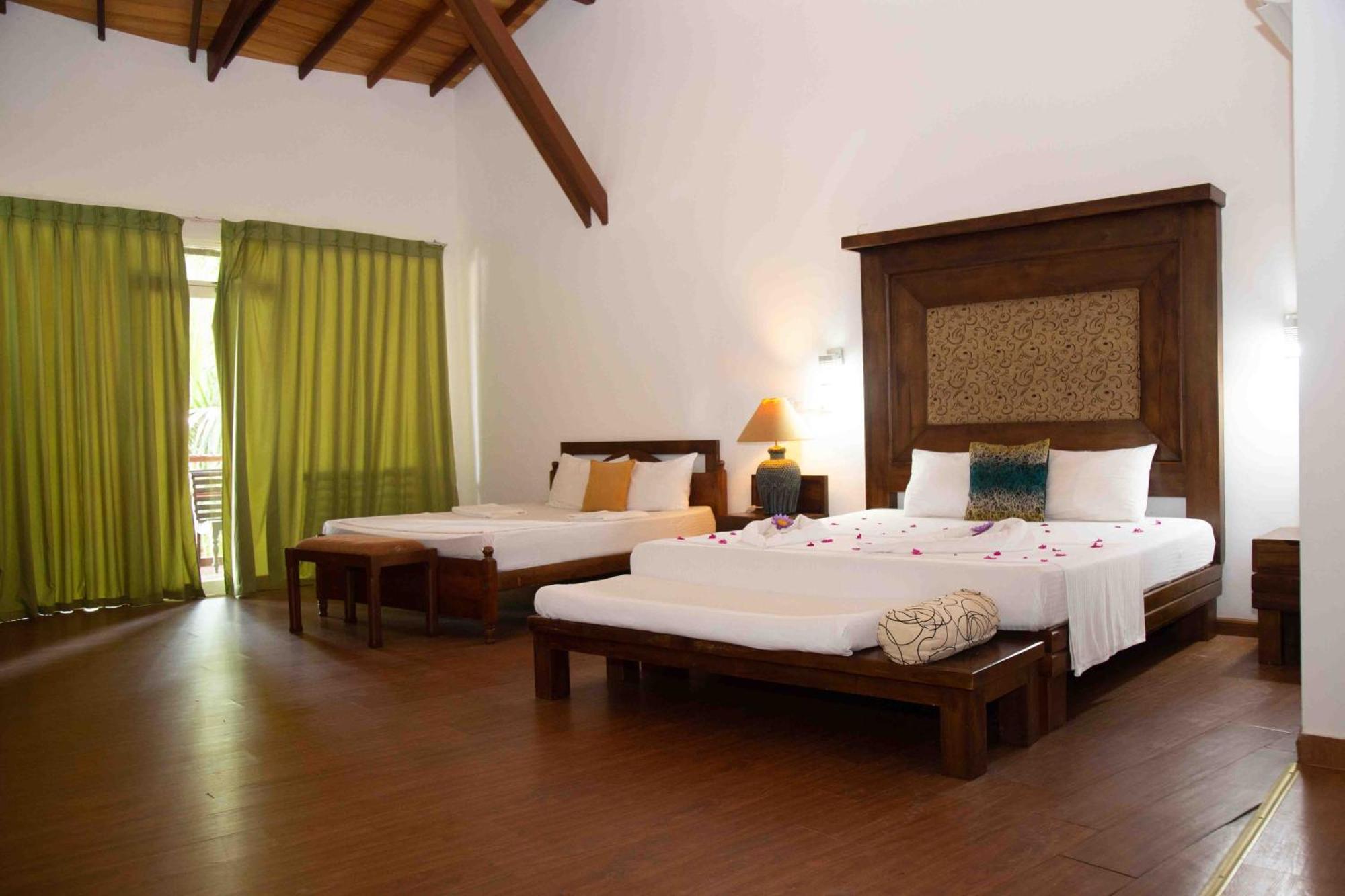 בנטוטה Laluna Ayurveda Resort מראה חיצוני תמונה